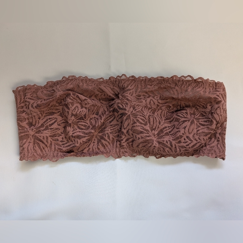 AERIE Strapless Bra Old pink Color Size 36C With Wire Lacework